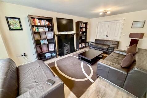 Living Room: