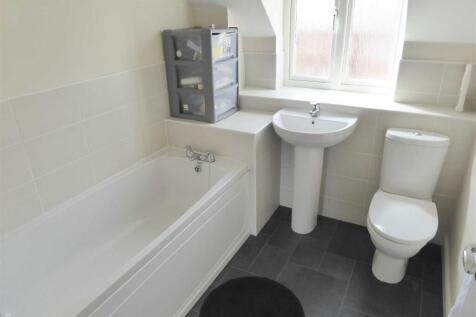 House Bathroom / WC: