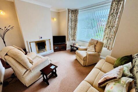 Living Room: