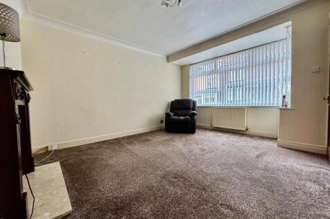 Living Room: