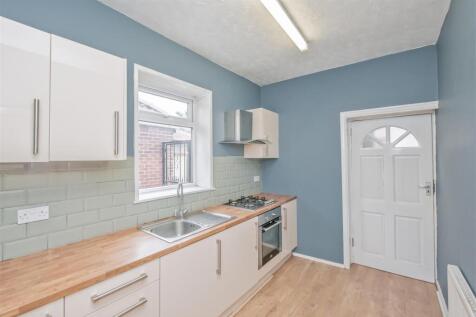 Kitchen: