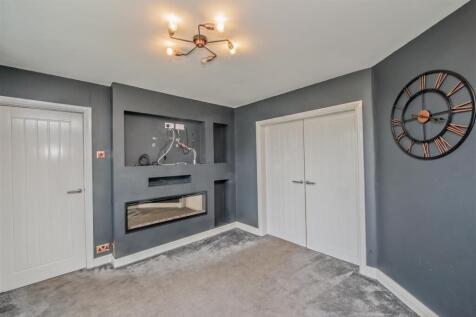 Living room: