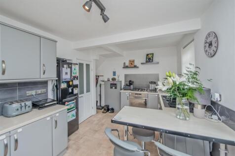 Fitted Breakfast / Dining Kitchen: