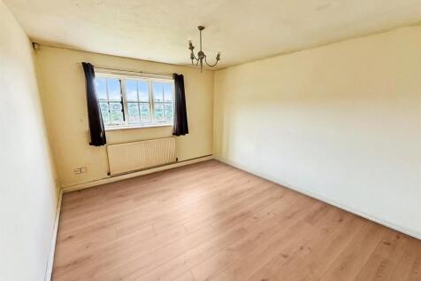 Living Room: