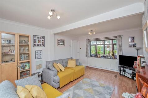 Living Room: