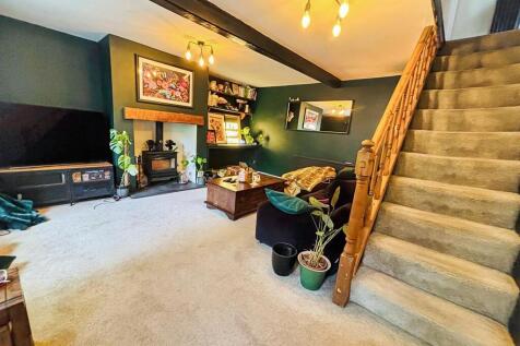 Living Room:
