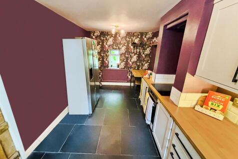 Fitted Kitchen: