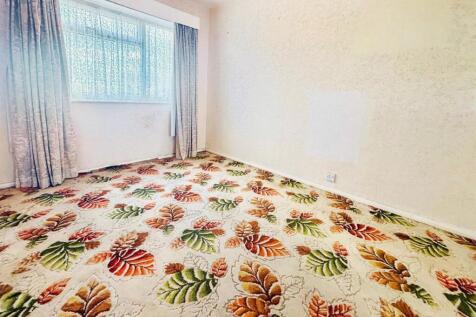 Dining Room: