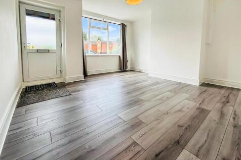 Living Room: