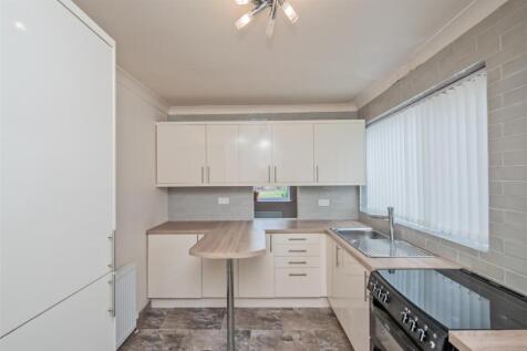 Fitted Breakfast Kitchen:
