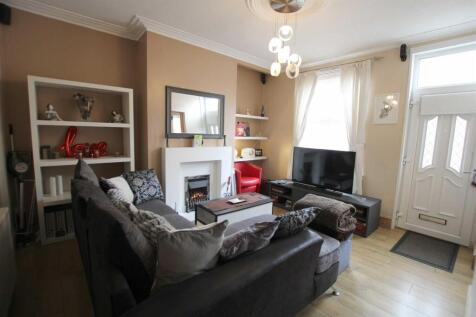 Living Room: