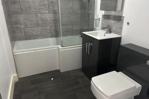 Bathroom / WC: