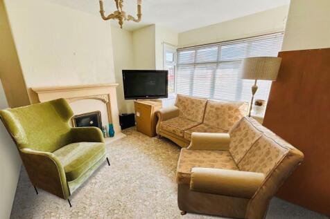 Living Room:
