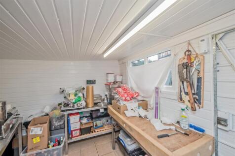 Home Office / Workshop: