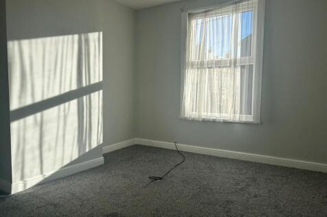 Living Room: