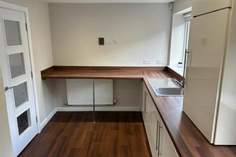 Fitted Kitchen: