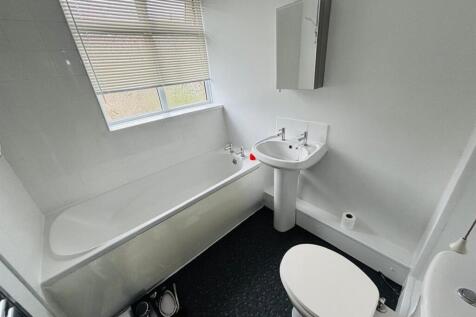Bathroom / WC:
