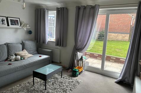 Living Room: