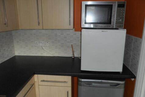 Fitted Kitchen: