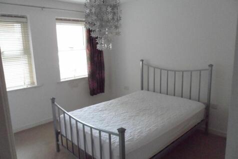 Bedroom: