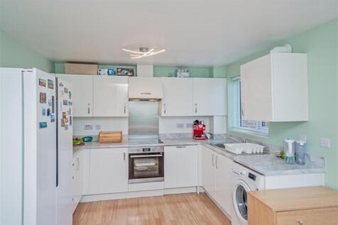 Fitted Dining Kitchen: