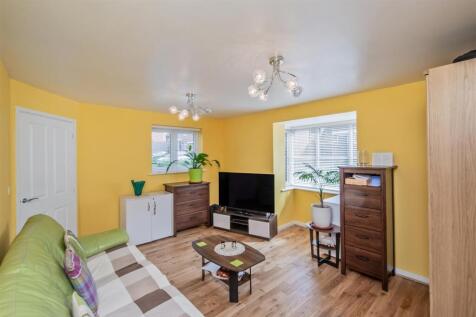 Living Room: