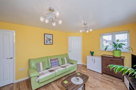 Living Room: