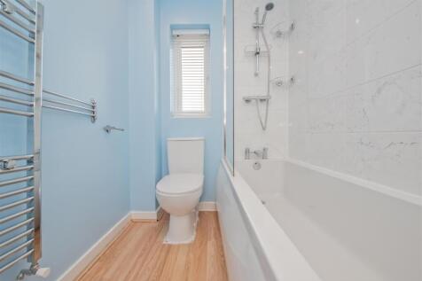 Bathroom / WC: