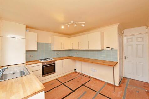 Kitchen: