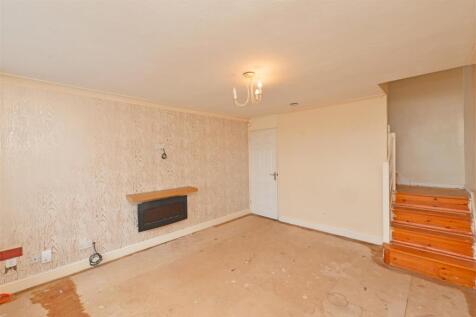 Living Room: