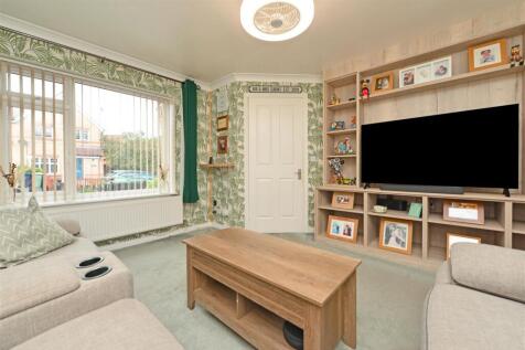 Living Room: