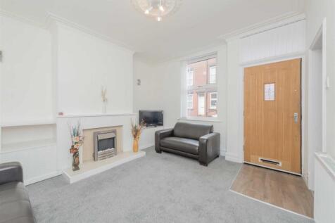 Living Room: