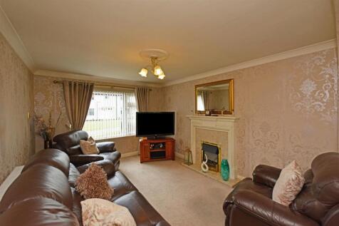 Living Room: