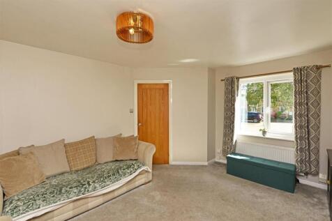 Living Room:
