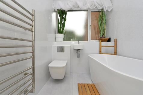 Bathroom / WC