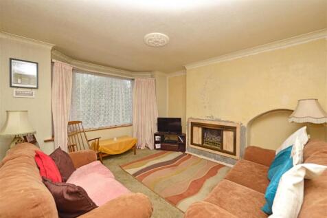 Living Room: