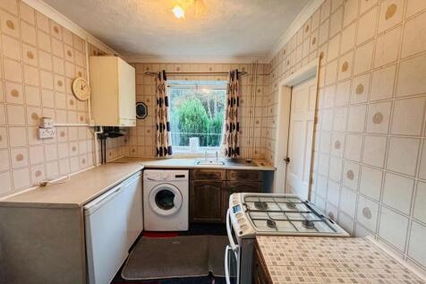 Fitted Kitchen: