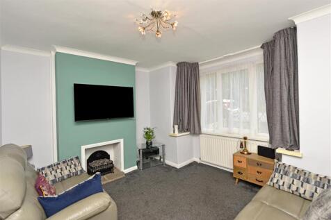 Living Room: