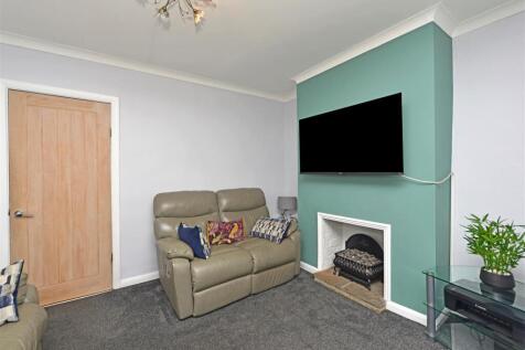 Living Room: