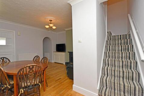 Dining Room: