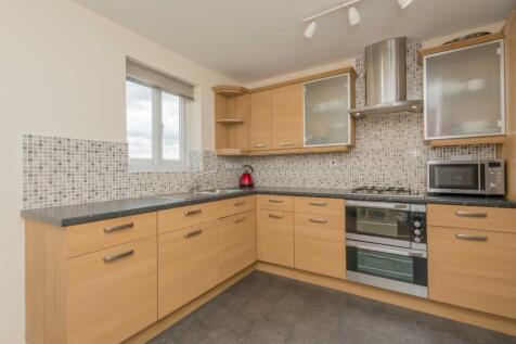 Fitted Dining Kitchen: