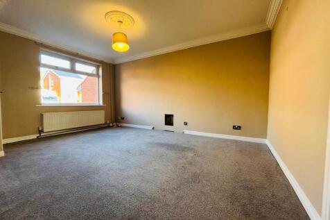 Living Room: