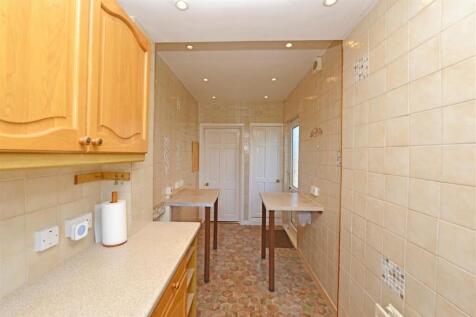 Fitted Kitchen: