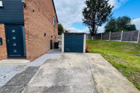 Parkig Garage: