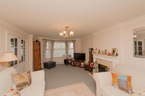 Living Room: