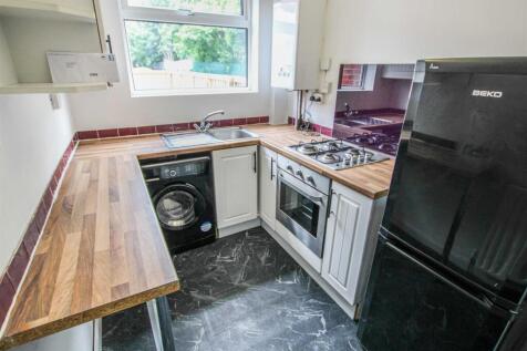 Fitted Kitchen: