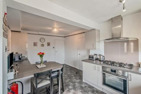 Fitted Breakfast / Dining Kitchen: