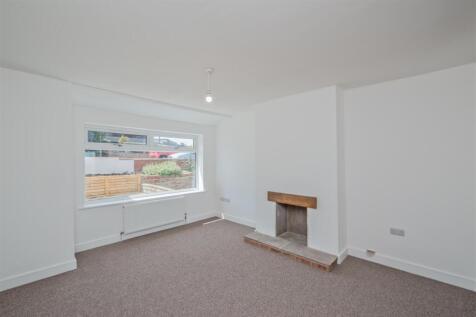 Living Room: