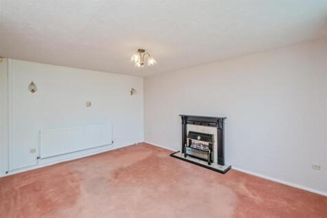 Living Room: