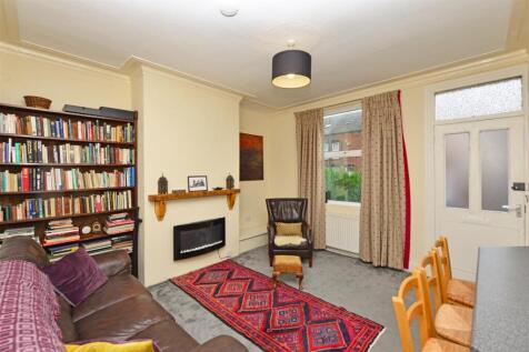 Living Room: